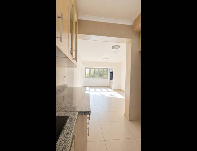 2 BEDROOM TOWNHOUSE FOR SALE IN VAALPARK